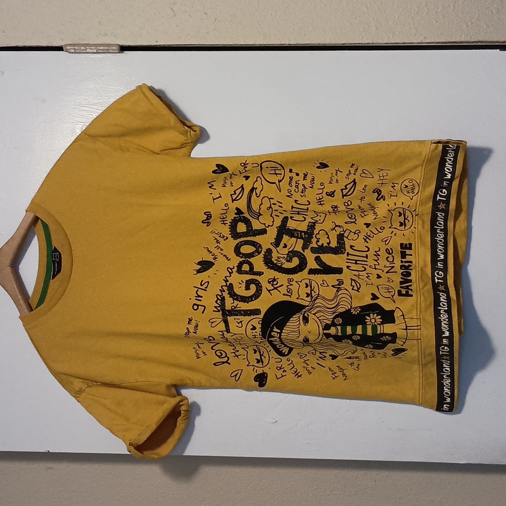 The Day Girls 'TG in Wonderland woman's shirt XL